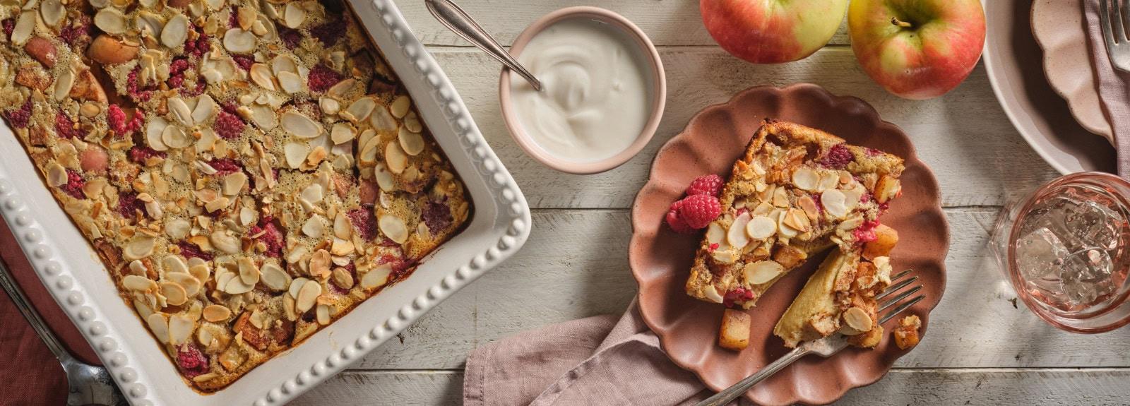 Morning Apple Berry Bake